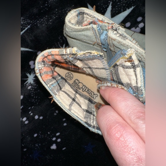 Yeeshow converse zipper high tops - Picture 7 of 10